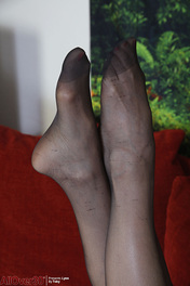Lynn Mature Natural Stockings photo 14 All Over 30 gallery