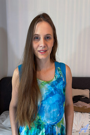 Riddy Mature Brunette Hairy Pussy photo 01 Anilos gallery