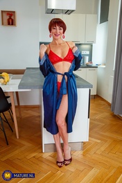 Ola Ramona Milf Short Hair Lingerie photo 05 - MATURE NL gallery 7l8gg8mX