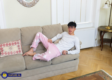 Celine H Mature Natural Stockings photo 01 Mature NL gallery