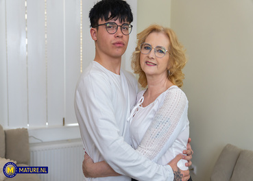 Celine H Mature Natural Stockings photo 14 Mature NL gallery