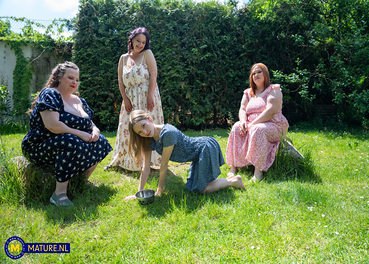 Gertruda & Maya Sinn & Venus Aurea & Xxl Lady Mature Brunette Big Tits photo 03 Mature NL gallery