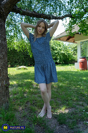 Maya Sinn Mature Natural Small Tits photo 03 Mature NL gallery