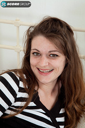 Sofie Mature Brunette Hairy Pussy photo 03 Hairy Coochies gallery
