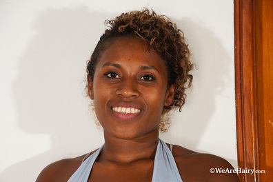 Yeni H Sexy Babe Brunette Ebony photo 03 - We Are Hairy gallery gIeb5x3O