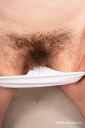 Riddy Mature Brunette Hairy Pussy photo 07 We Are Hairy gallery